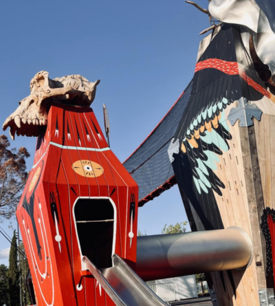 Aire de jeux enfants site du hellfest crédits hellcity