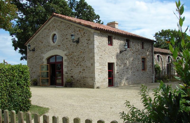 Gîte de séjour – Gîte Le Pressoir et jardin privatif