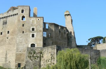 Balade théâtralisée à Clisson