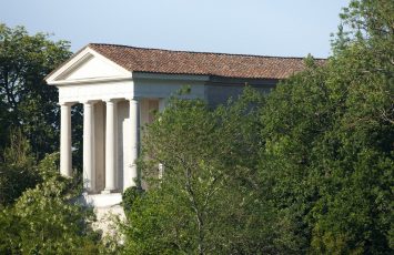 LE TEMPLE DE L’AMITIÉ