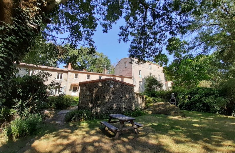 2023-Jardins-Gîtes Moulin Neuf-Gétigné-44-levignobledenantes