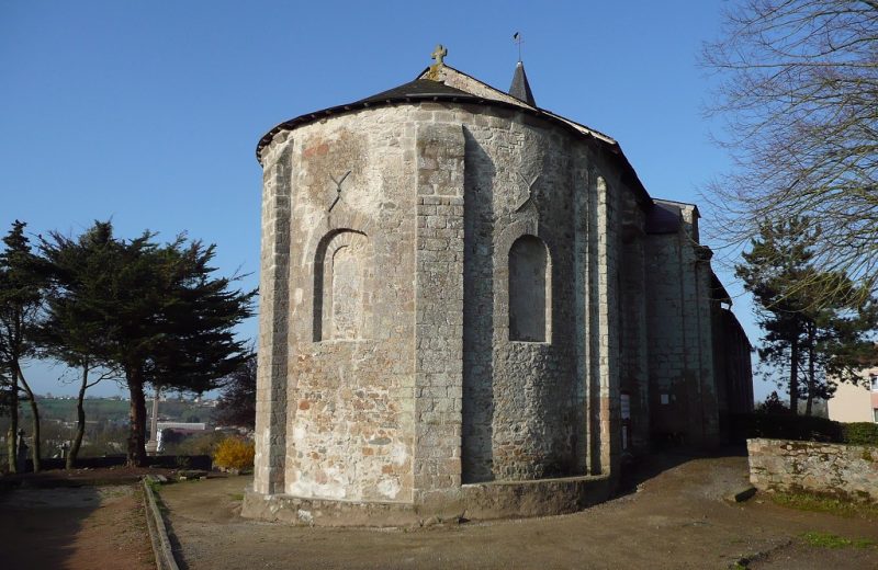 40-sites-médievaux-montfaucon