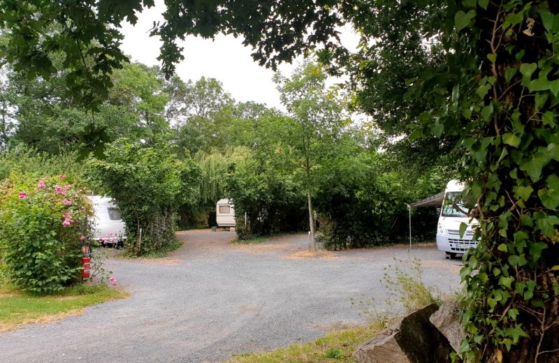 camping coin de ciel allée