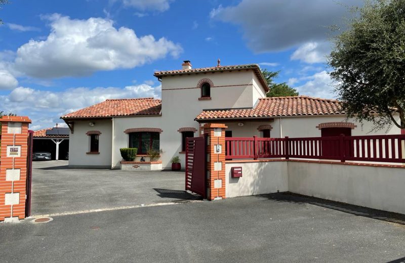 villa Rosso