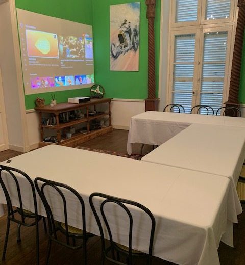 la salle pour petit seminaire
