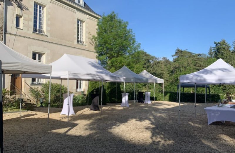 La cour du chateau de La Bidière