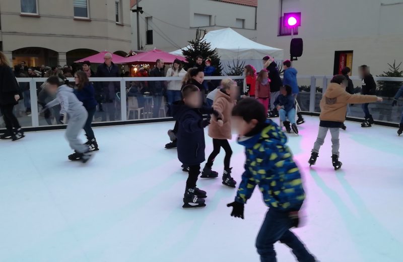 Patinoire noel clisson2