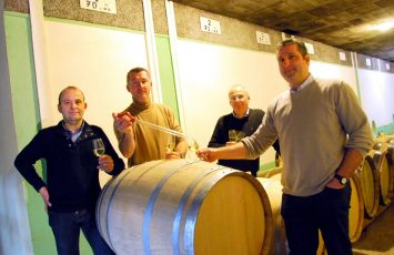 VIGNOBLE DROUARD CHATEAUT THEBAUD 2014GT-domainedela-noe–chateauthebaud-44-affiche-terroir-domaine-4-freres