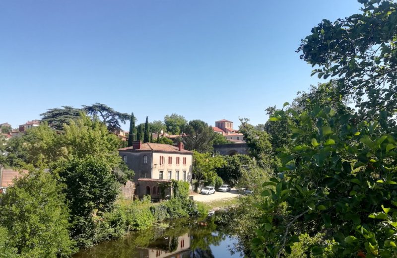 Visite guidee de clisson : de la ville médiévale aux paysages d’italie