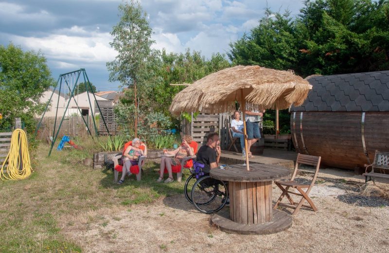 espace détente ch insolite coté jardin