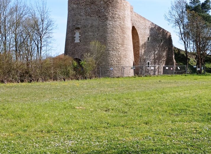 Four à chaux-mairie-chapelle-heulin